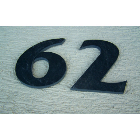 Număr de casă din ardezie, litera „e”
