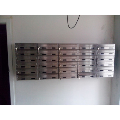 M37 N ansamblu de cutii poştale