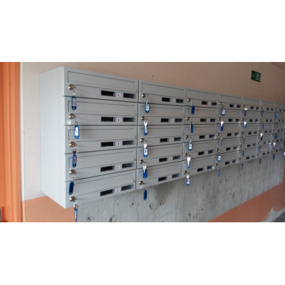 M37 ansamblu de cutii poştale cu o faţă